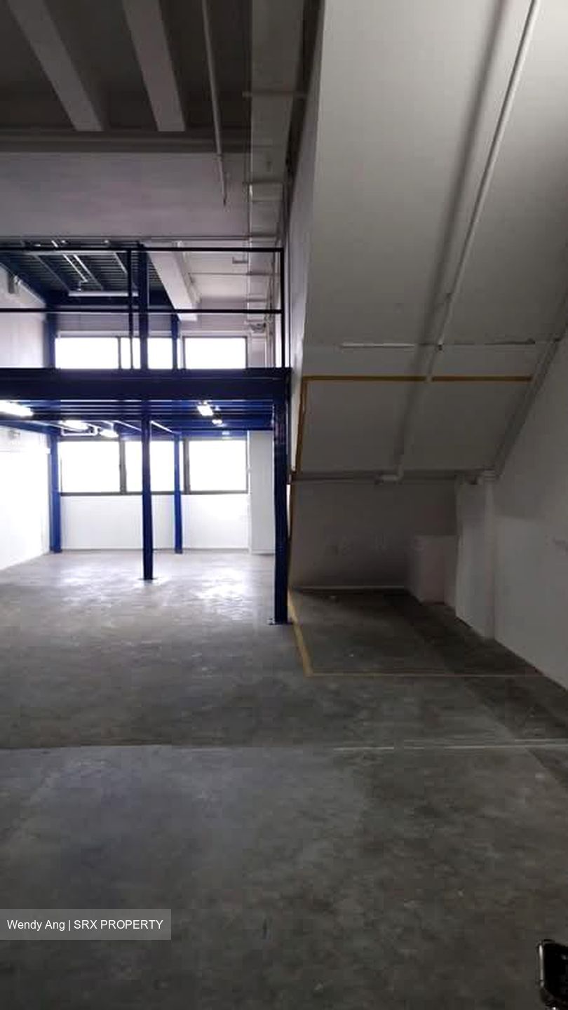 T-space (D18), Factory #571644561